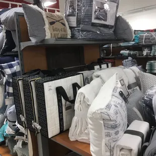 Exceptional quality Bed linens in home decor