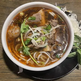 bun bo hue