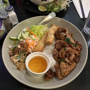 Grilled Sliced Pork Vermicelli Bowl