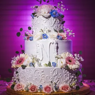 Beautiful wedding cake