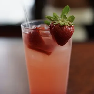 Strawberry Lemonade
