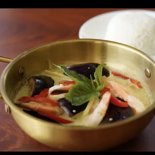 27. Green Curry