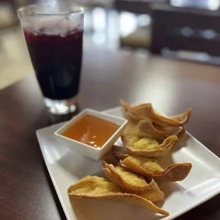 Crab rangoons with Roselle (hibiscus tea - very heavy syrup flavor)