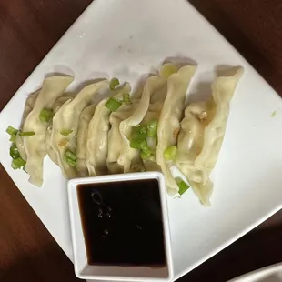 Steamed dumplings