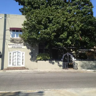 03-24-12;  The Magnolia Room:, Memphis TN