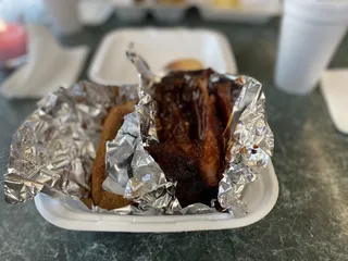1028 W MoJam's BBQ