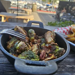 Sprouts with pecans - savory and sweet and crisp and crunchy.