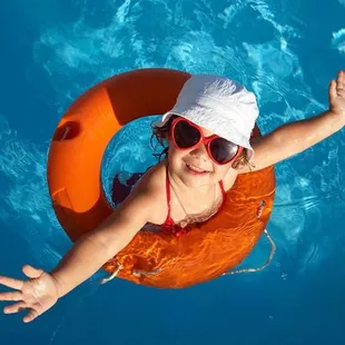 MH ElPasoWest ElPaso TX Property OutdoorPool