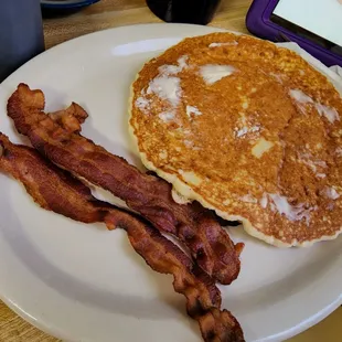 Pancake and bacon for the kiddos.