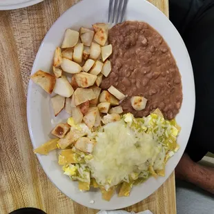 Chilaquiles Verde had good flavor and very good. Hubby wished it was queso fresco. But still good