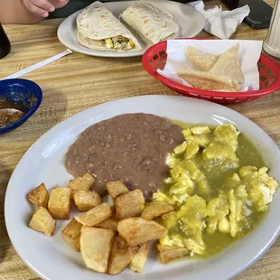 a plate of mexican food