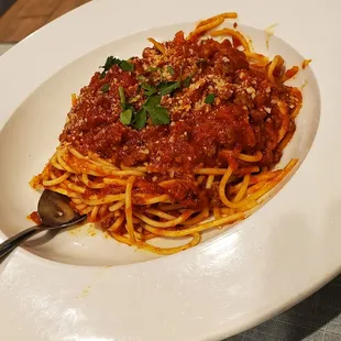 Spaghetti with meat sauce.