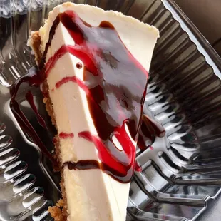 Cheesecake &quot;Tracy style&quot; chocolate &amp; raspberry toppings