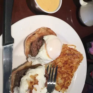 Eggs Benedict