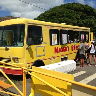 Magoo's at the base of Diamond Head!