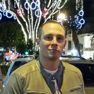 Andres M.