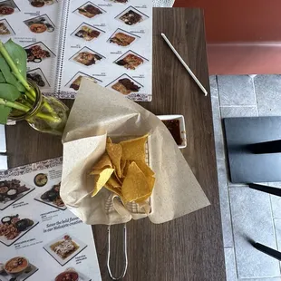 complementary chips and salsa