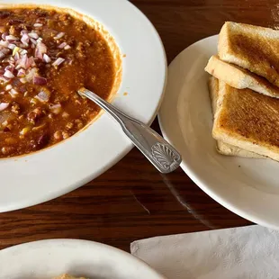 Chili without cheese.