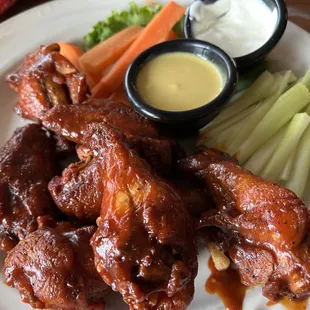 Nice sized wings.