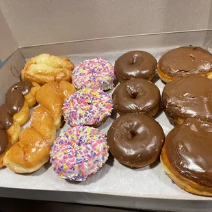 Mmmmmdonuts