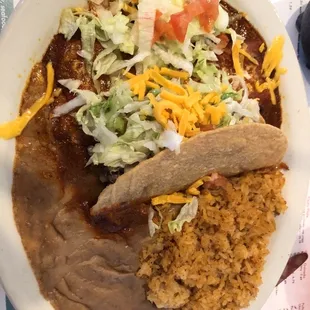 Mexicano Plate with a strange tasting taco
