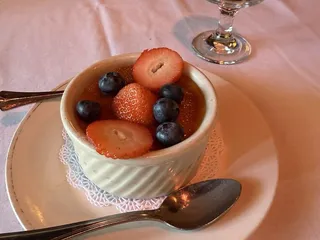 Addison Café-French bistro