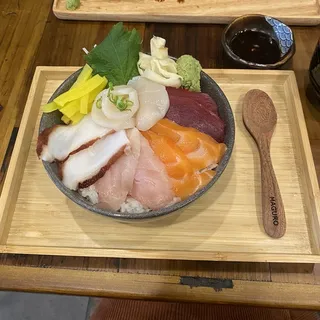 Chirashi Don