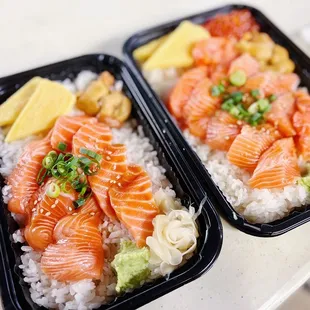 King salmon donburi regular and XL with uni and ikura