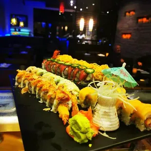 sushi, sashimi, sushi and sashimi, food