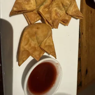 Classic Crab Rangoon