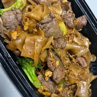 G2. Pad See Ew Noodle with beef. So good.