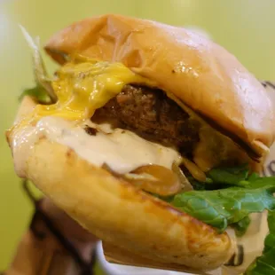 Classic Cheeseburger