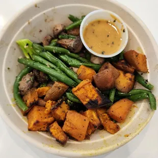 Vegan veggie bowl