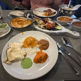 Tandoori Mix Platter, Chicken Tikka Masala, Garlic Naan