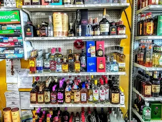 Om Asian Market and Liquor Store