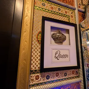 Women's bathroom sign