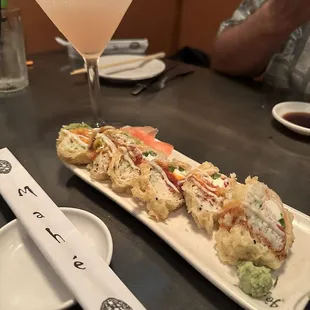 Gin Martini, Heat Wave Roll - Both