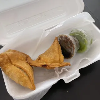 2 Piece Vegetable Samosa