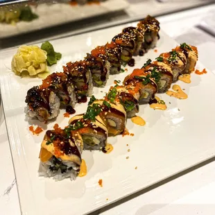 Dragon Roll, Virginia Beach Roll