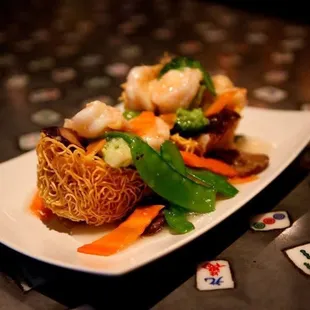 Pan-fry Crispy Noodle Shrimp