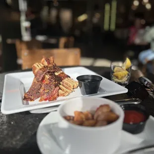 French toast and seasoned potatoes