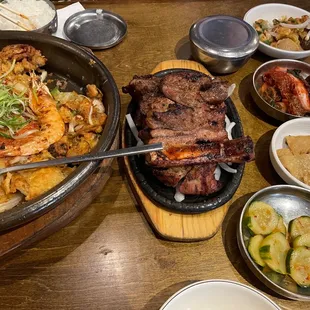 Soy pork ribs, seafood pancake