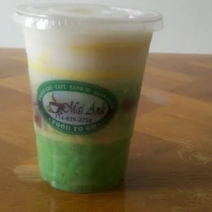 che ba mao large size $3.50 - tasteless and theres barely any beans inside..