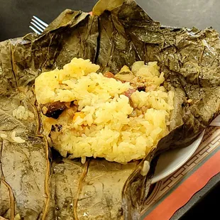 Lo-mai-Gai #10 opened