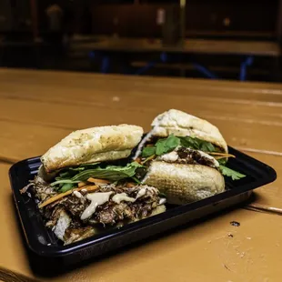 Banh mi with carnitas!