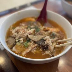 Banh canh tôm cua