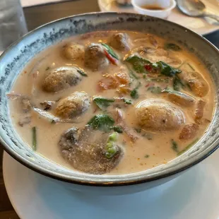 Tom Kha - Amazing!