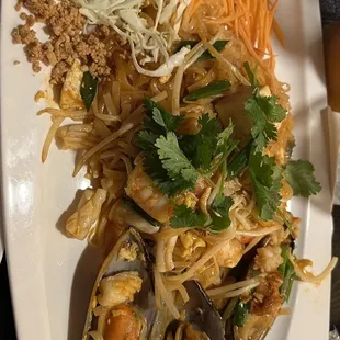 Pad Thai seafoods