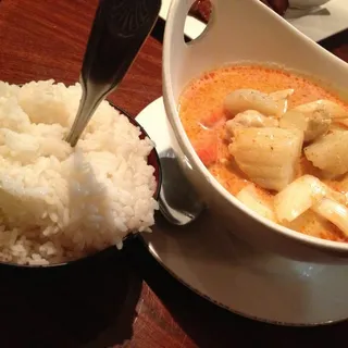 Massaman Peanut Curry