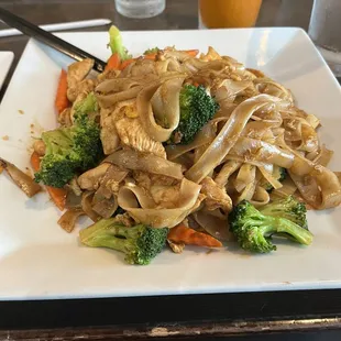 Chicken Pad See Eew Chicken Dinner